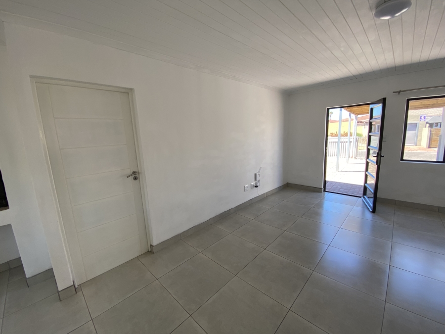 3 Bedroom Property for Sale in Bluewater Bay Western Cape